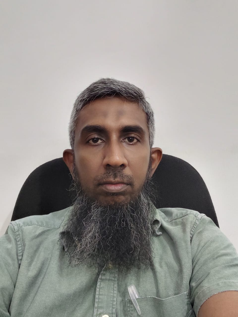 Dr. Farhath
